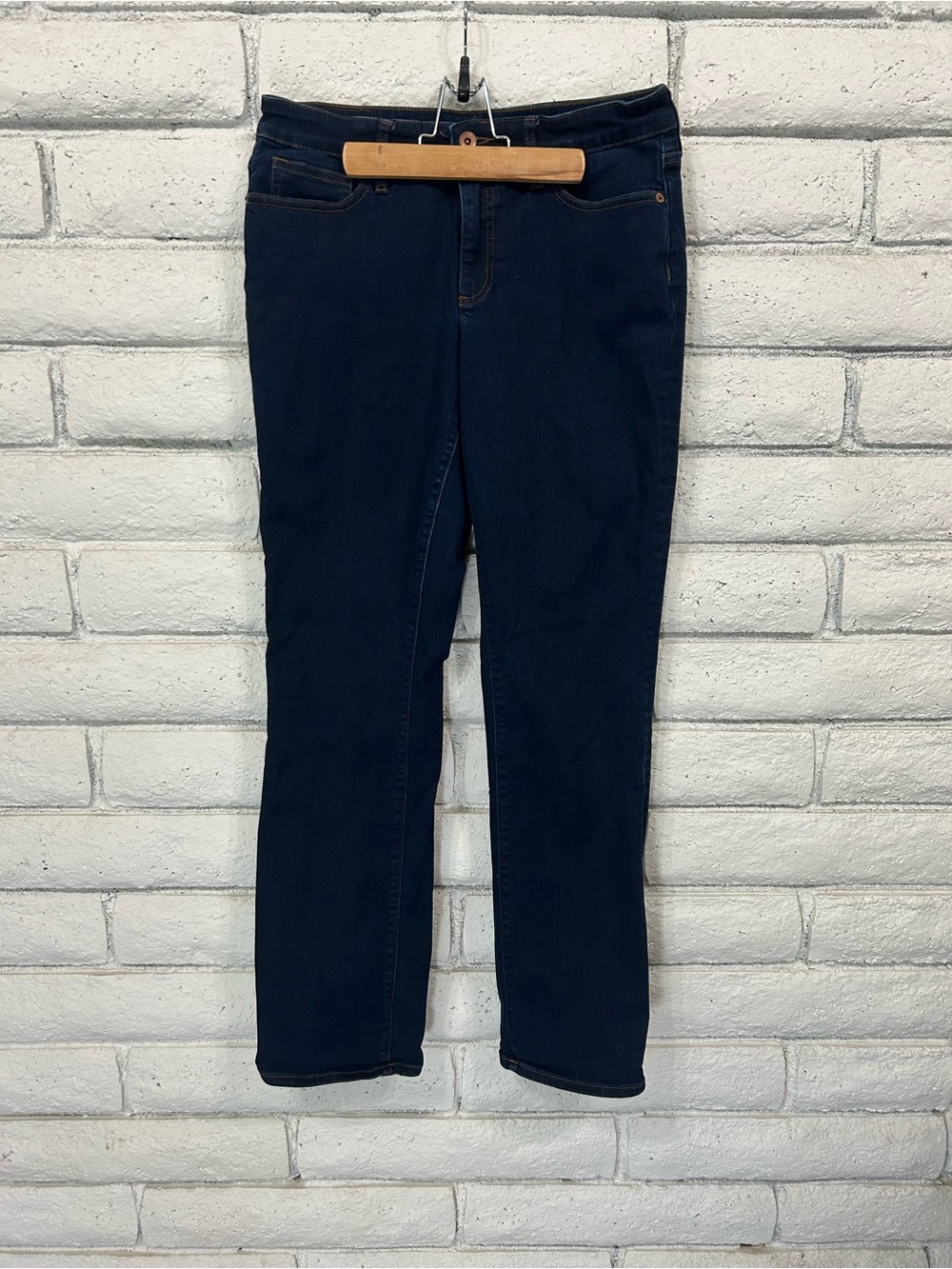 Lands' End Women's Dark Wash Straight Leg Jeans Size 10 Mid Rise Stretch